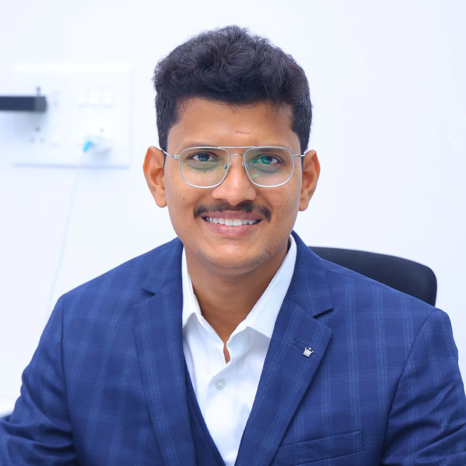 Dr. Naveen Reddy Vajrala